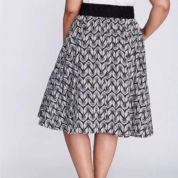 Melissa McCarthy Seven7 • Retro Tulle Swan Midi Skirt with POCKETS! - Picture 2 of 8